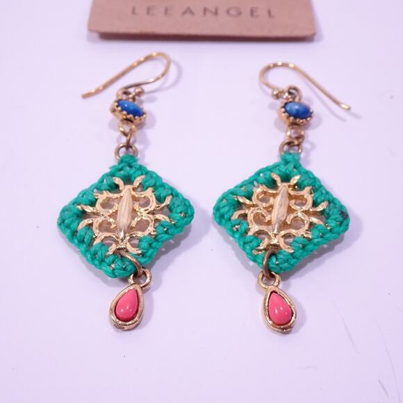 Neiman Marcus Majestic Cabochon Turq RED Green Woven Cabochon Earrings NWT 178 - Picture 6 of 6